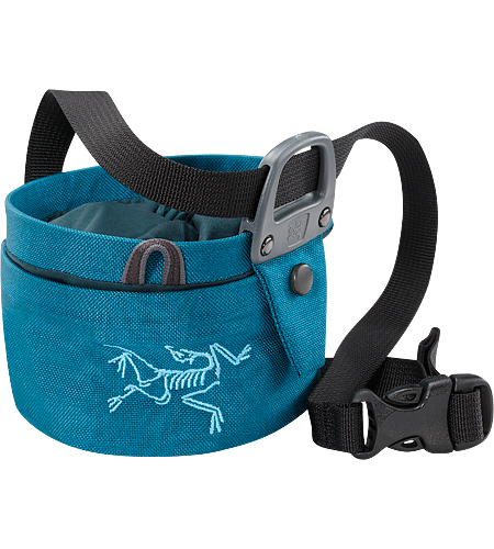Мешочек для магнезии Aperture Chalk Bag Мешочек для магнезии Aperture Chalk BagМагнезия, мешочки<br>ДИЗАЙН: Мешочек для магнезии с защелкивающимся механизмом. Мешочек открывается и закрывается закручивающим движением, надежно изолируя ...<br><br>Цвет: Голубой<br>Размер: S