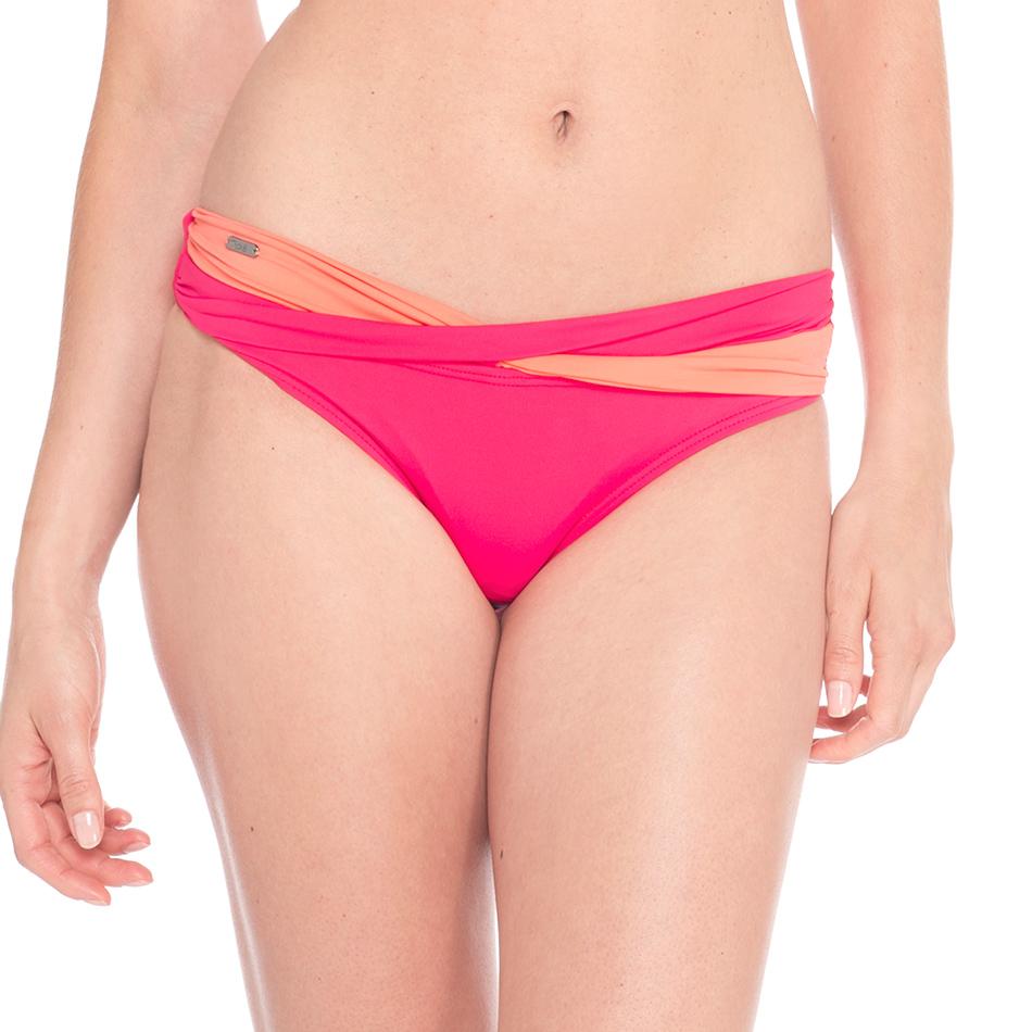 Трусики LWW0166 LENSOI BOTTOM Трусики LWW0166 LENSOI BOTTOMТрусы<br><br> Трусики Lensoi Bottom от компании Lole с низкой посадкой привлекают внимание оригинальным дизайном и цветовым решением. Они хорошо сидят по фигуре, так как изготовлены из прочной, эластичной ткани. Этот материал также устойчив к воздействию хлора, ...<br><br>Цвет: Красный<br>Размер: L