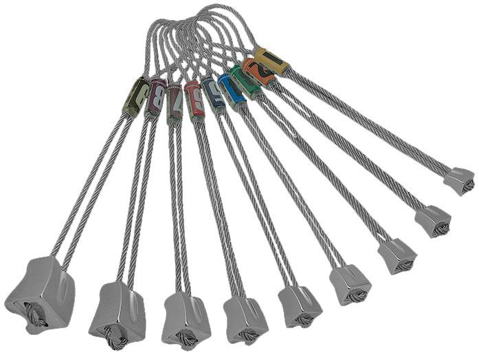 Закладки ALU NUTS SET Закладки ALU NUTS SETЗакладные элементы, френды<br><br> Комбинация высококачественных материалов и сильно или слегка изогнутой формы обеспечивает надежную страховку. Слегка изогнутая форма закладки позволяет просто и безопасно ее расположить. Закладки производятся из твердого сплава алюминия в 9 размера...<br><br>Цвет: Серый<br>Размер: None