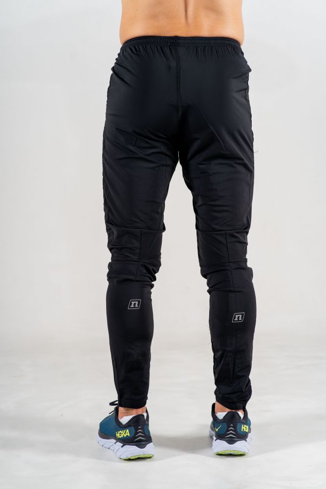 

*Брюки NONAME RUNNING PANTS 22 UX 2001209-0001 размин., Цвет не определен