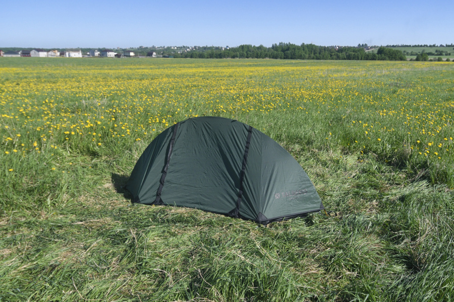 BURTON 1 Alu палатка Talberg (зелёный) BURTON 1 Alu палатка Talberg (зелёный)