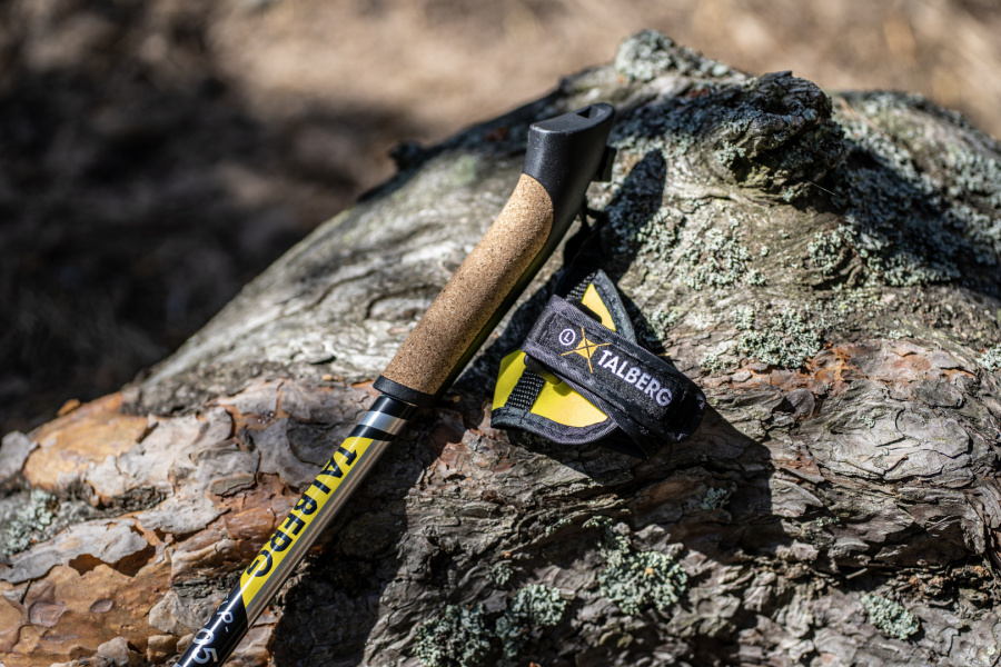 SCANDICA палки для скандинавской ходьбы (1 пара, красный) SCANDICA палки для скандинавской ходьбы (1 пара, красный)