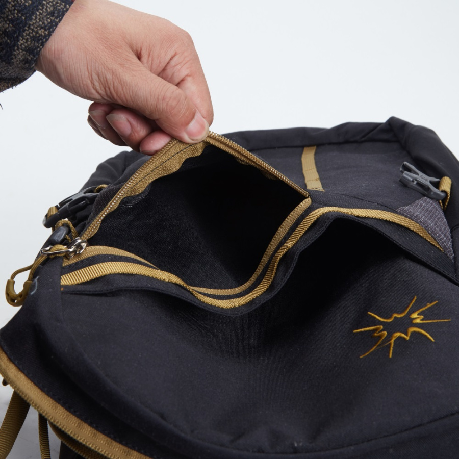 B0262 THUNDERY 33 Рюкзак (33 т.синий)