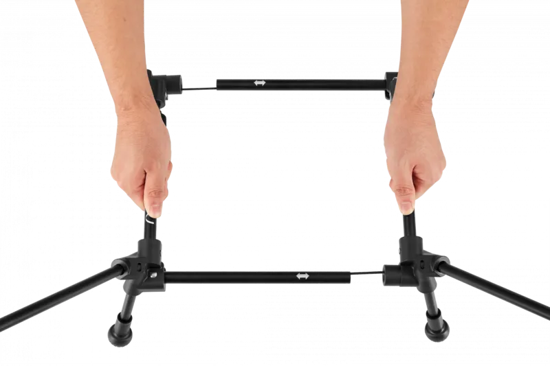 2405 ULTRALIGHT SQUARE LOW CHAIR кресло скл. (черный)