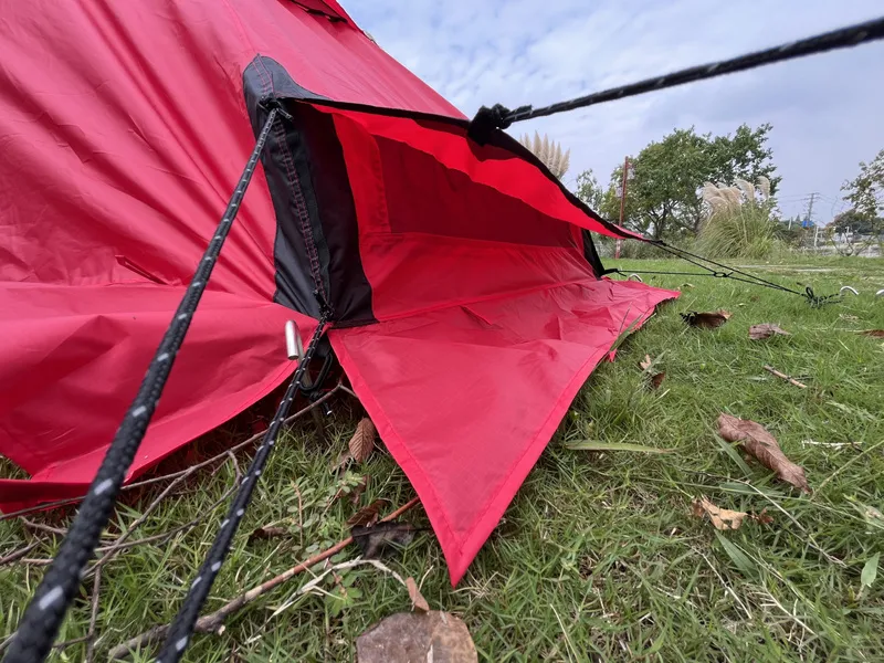 NORGA 3 RED палатка Talberg (красный)